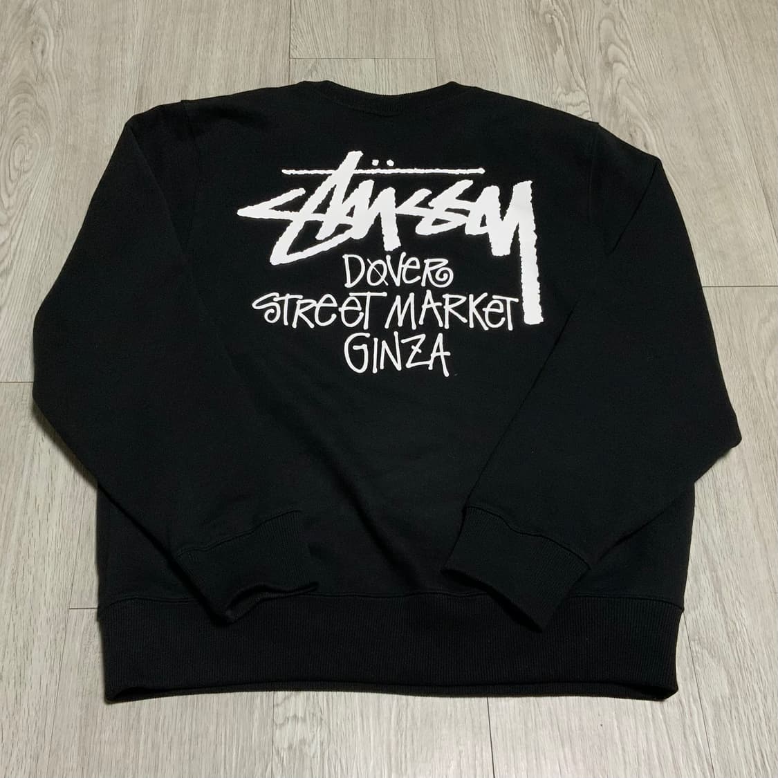 Stussy DSM Ginza Sweatshirt | 후루츠패밀리