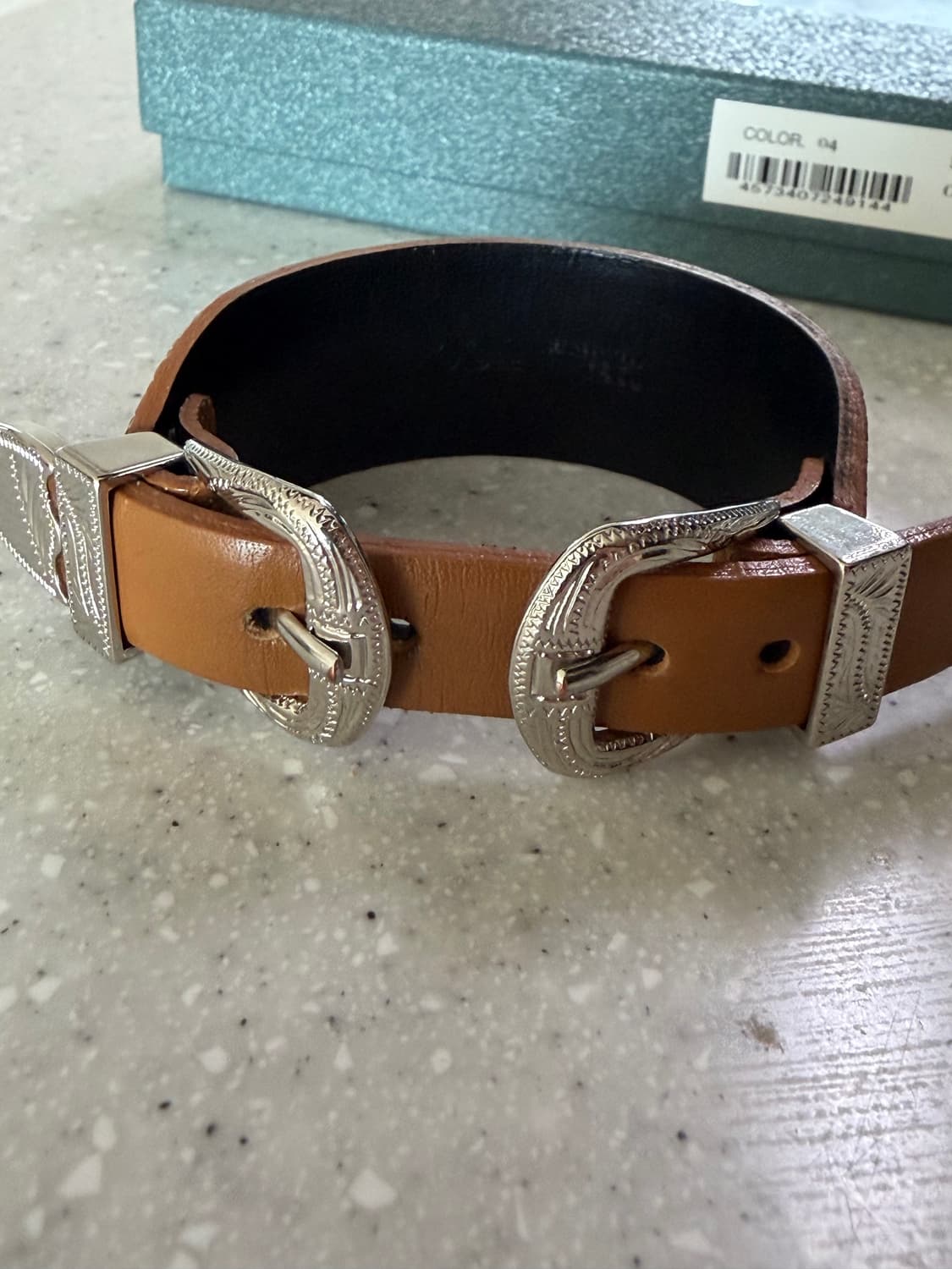 TOGA Double buckle bangle TOGA】DOUBLE BUCKLE LEATHER BANGLE