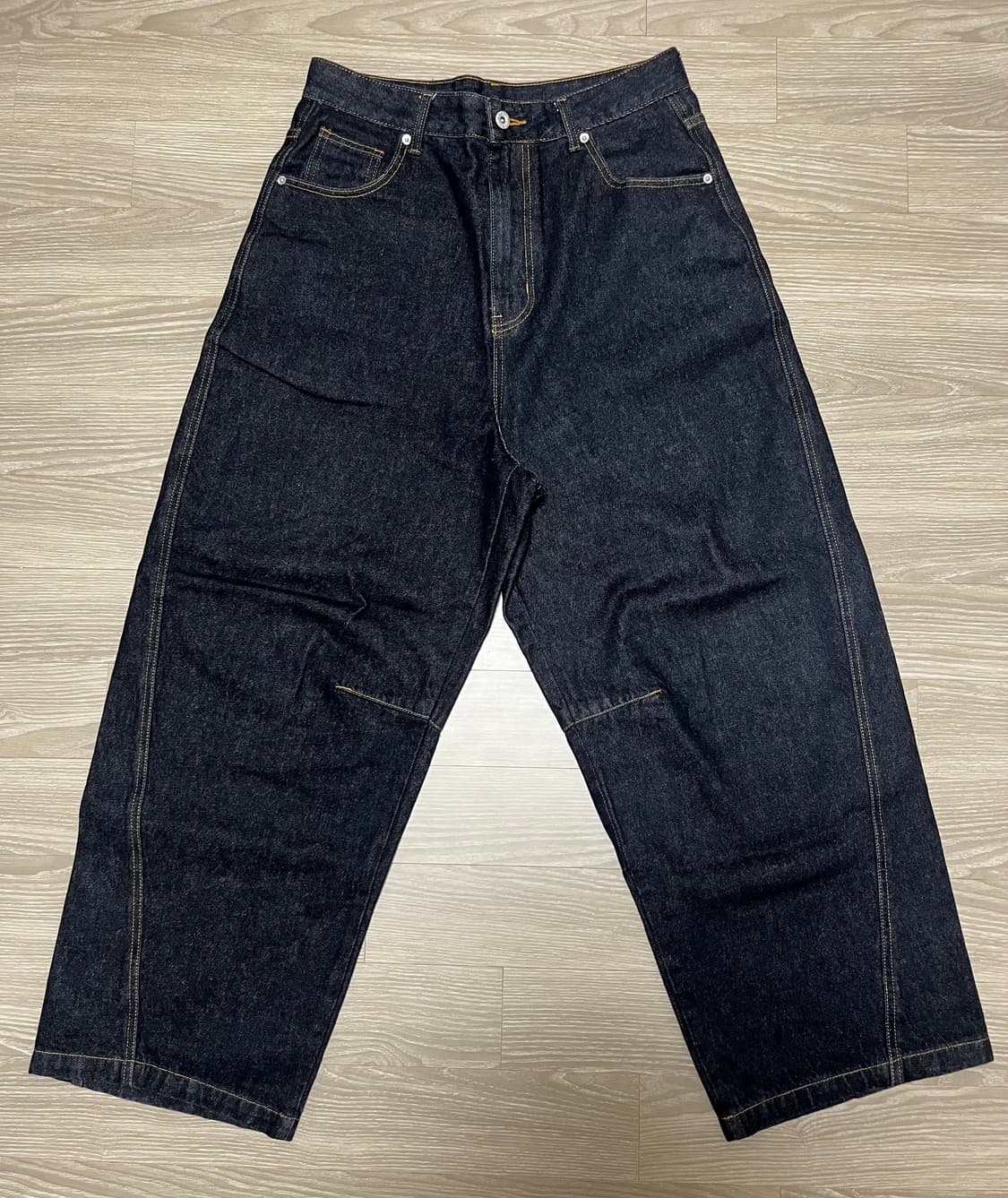 NOREMID RIGIT SUPER BAGGY DENIM – NAVY | 후루츠패밀리