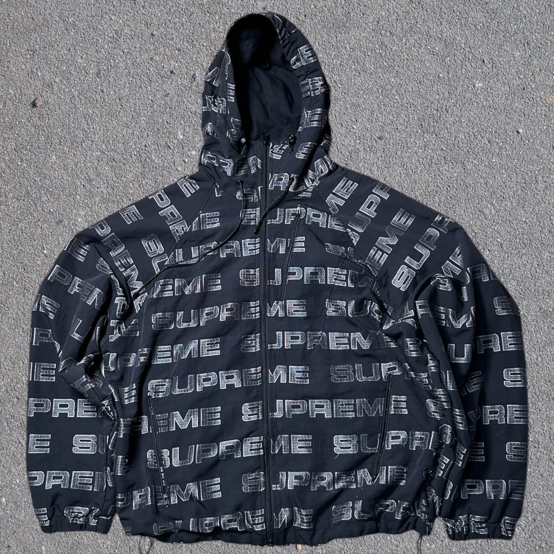 ジャケット・アウター Supreme Logo Ripstop Hooded Track Jacket Supreme Logo Ripstop Hooded Track Jacket - Black | Editorialist