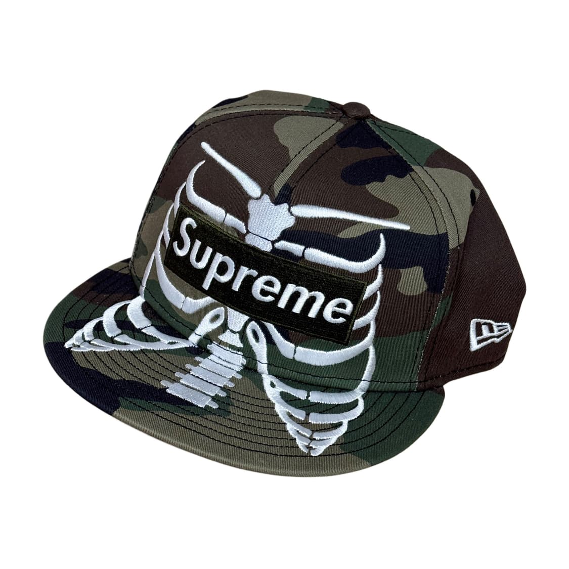 Supreme Bones Box Logo New Era Camo 25SS | 후루츠패밀리