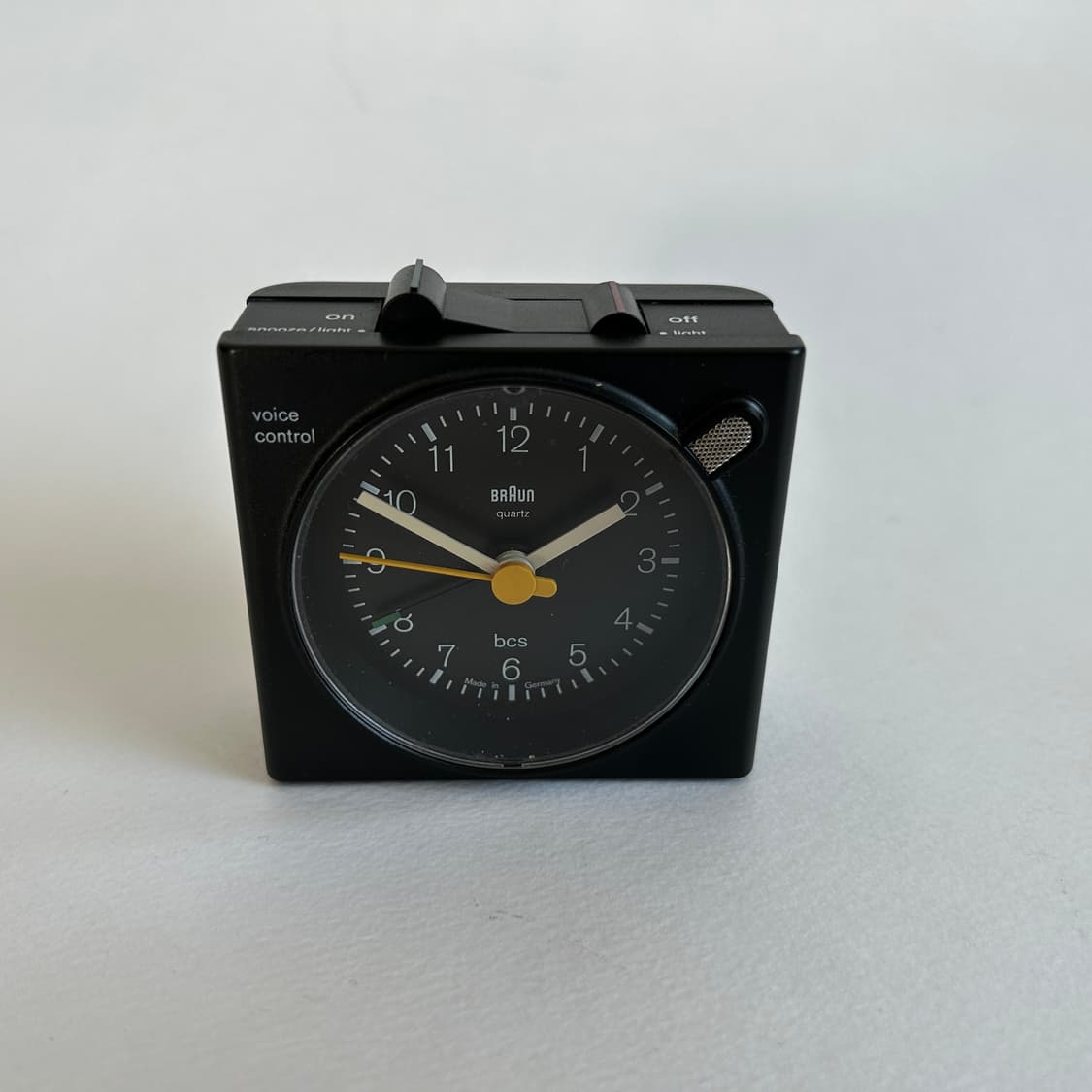 BRAUN voice control 4745 AB40vsl MOMA