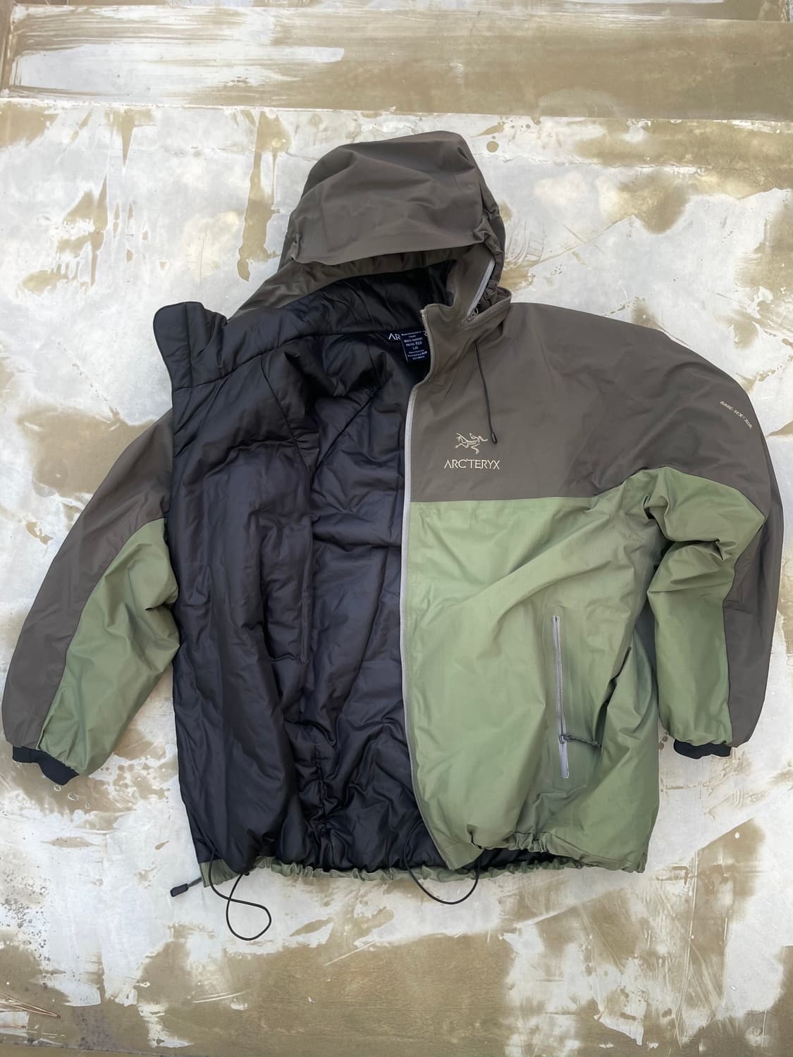 アークテリクス fission AR メンズ Mサイズ ARC'TERYX FISSION AR