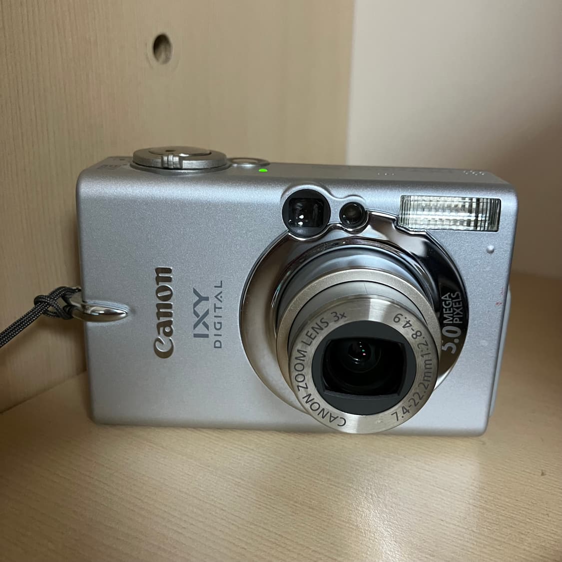 Canon IXY DIGITAL 500 ☆希少 Canon IXY DIGITAL 500 White limited