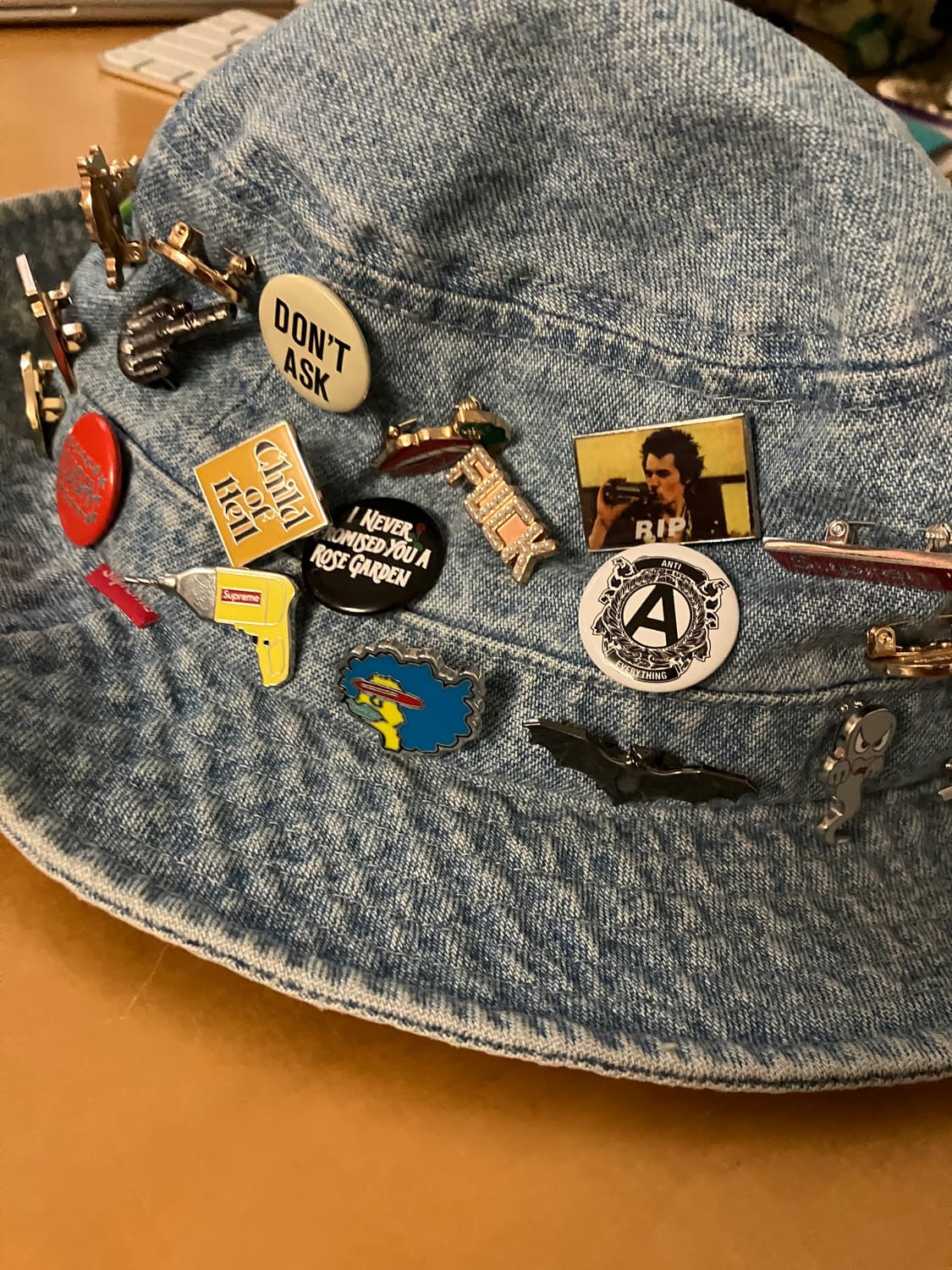 Supreme Pins Crusher Denim ピンズクラッシャー デニム Supreme Pins Crusher Denim