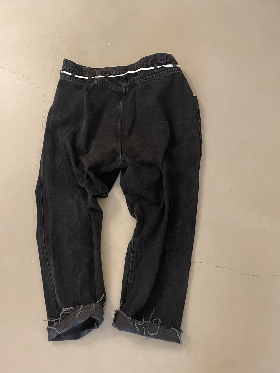 【MAISON EUREKA 】REWORK BIGGYSHORTS /ブラック MAISON EUREKA(メゾンエウレカ)のVINTAGE REWORK BIGGY SHORTS