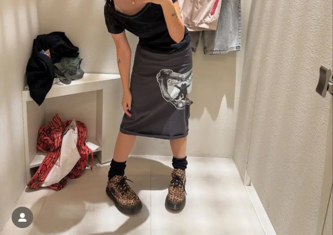 [OpenYy] YY HUG&HEART CUTOUT SKIRT /追跡付 OPEN YY