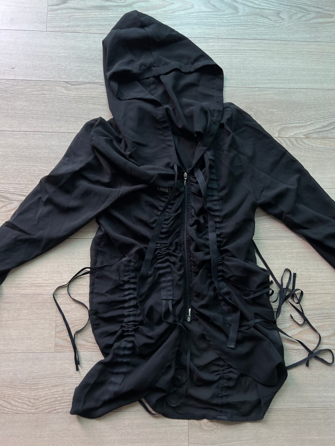 Nache Shirring Chiffon Hoodie Zip-Up | 후루츠패밀리