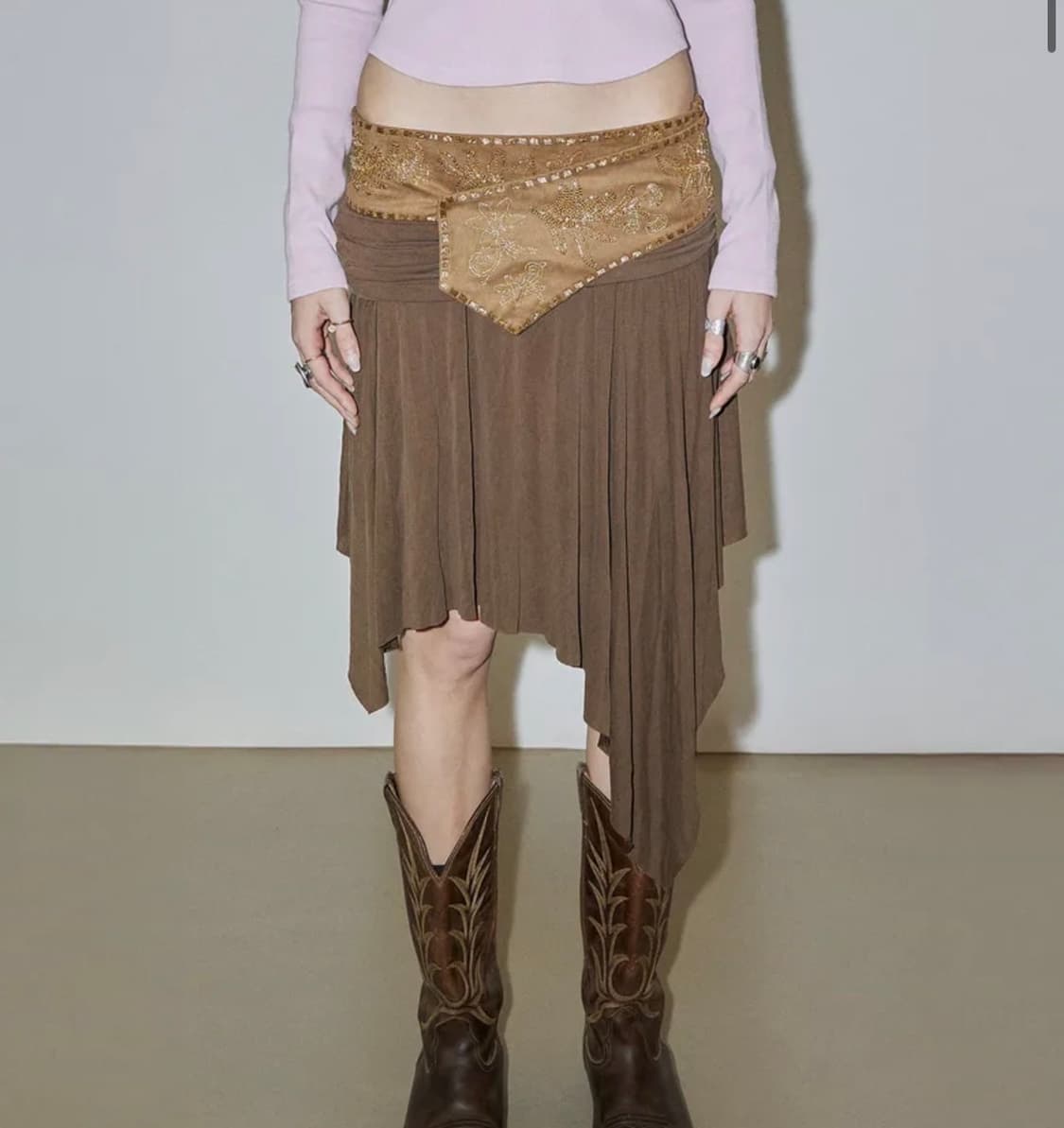Sculptor Beaded Jersey Skirt Brown | 후루츠패밀리