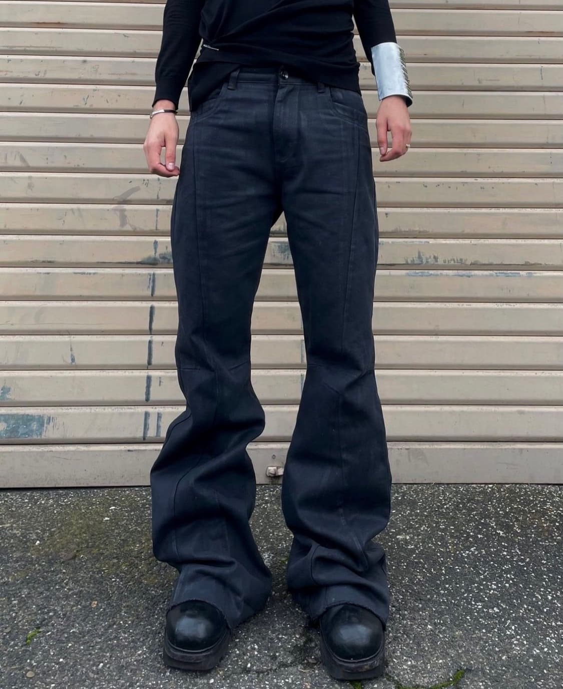 パンツ nicolas lee Black on black X-Ray pants pants by nicolas lee