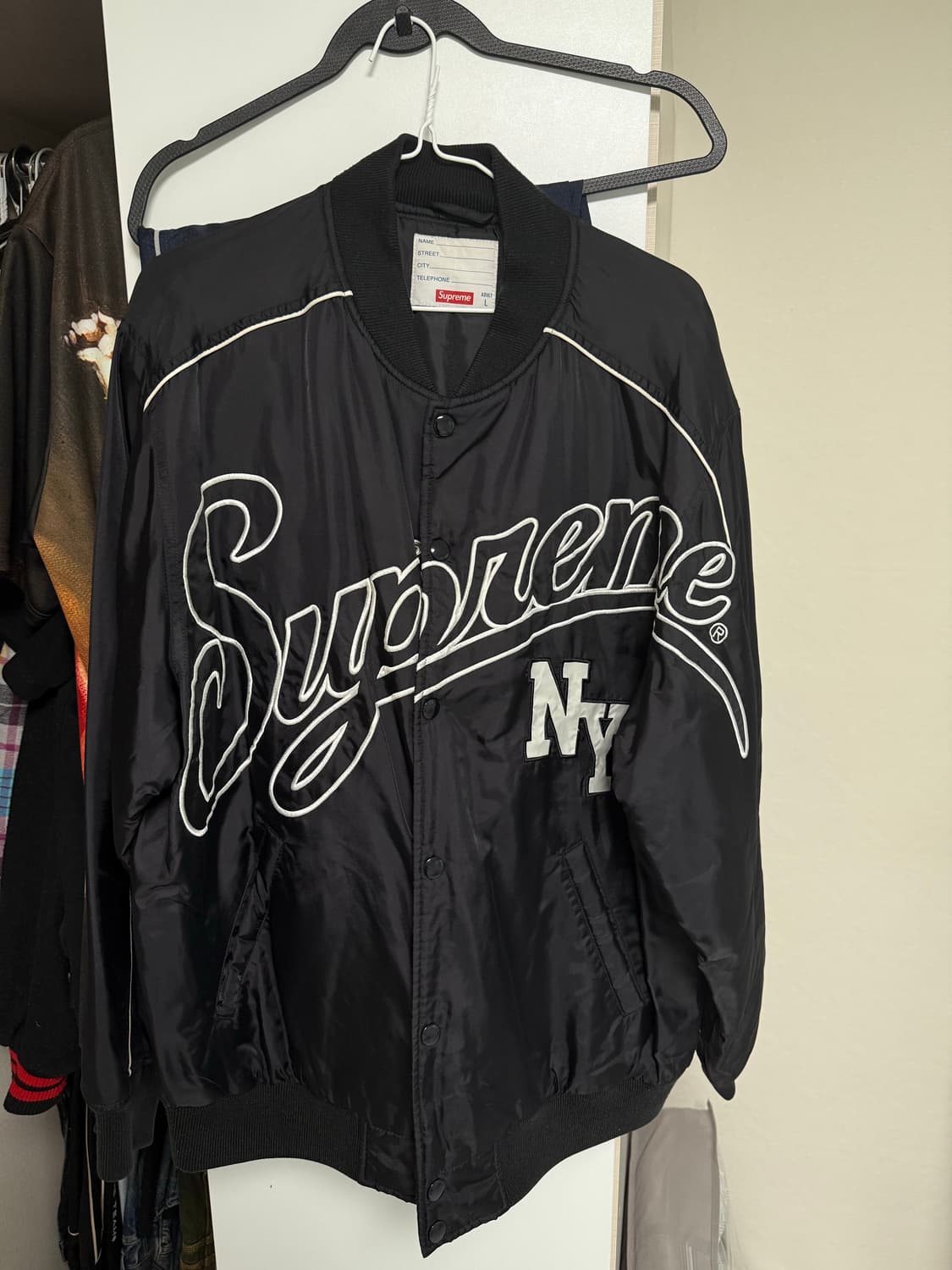 Supreme Contrast Script Varsity Jacket | 후루츠패밀리