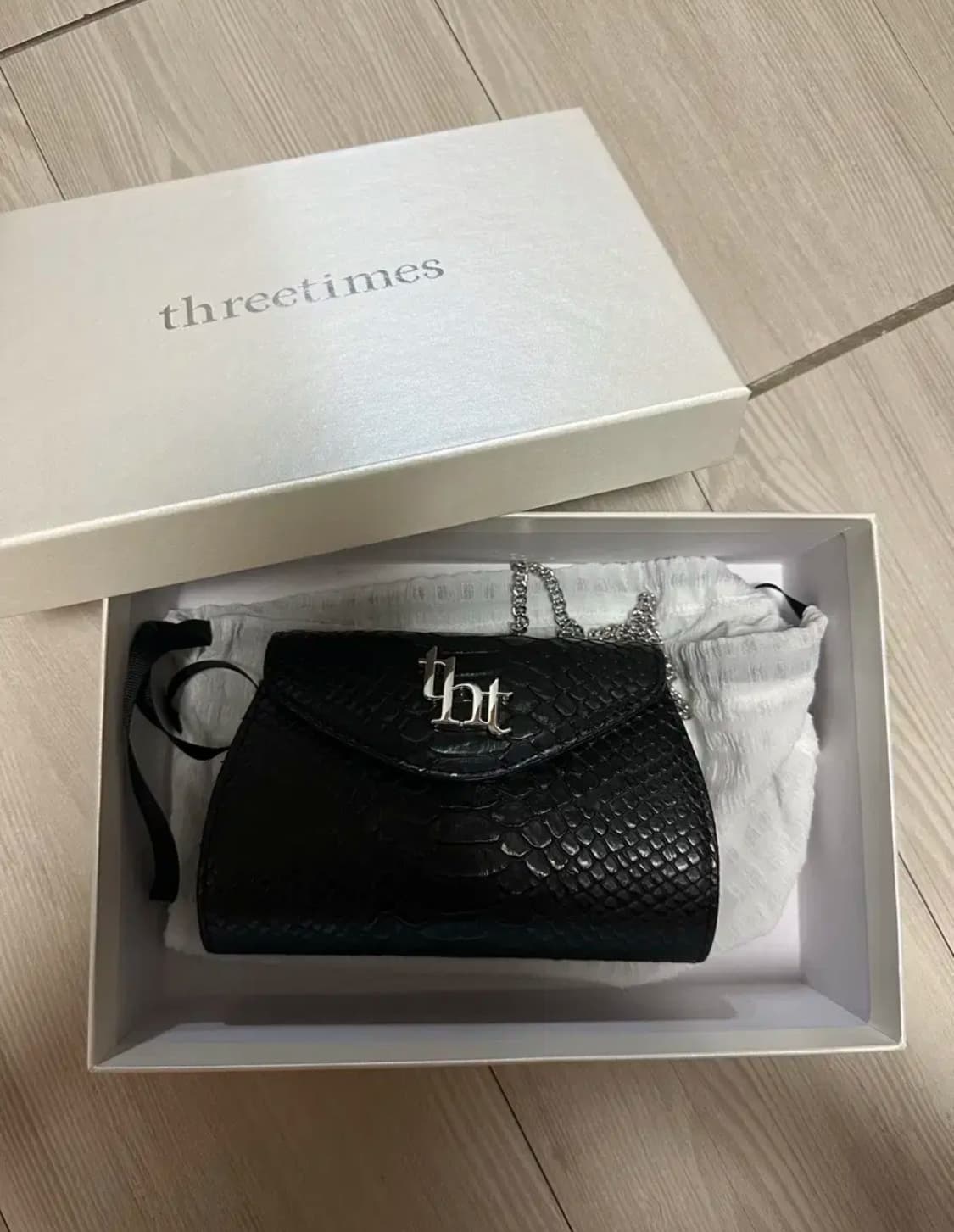 Threetimes moon bag THREETIMES] MINI MOON BAG☆関税込大人気