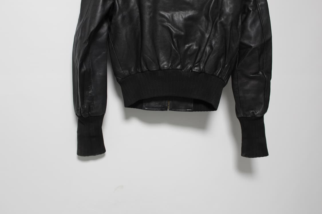 ジャケット・アウター 00s old gap leather bomber jacket y2k 00s OLD GAP LEATHER BOMBER JACKET | 후루츠패밀리