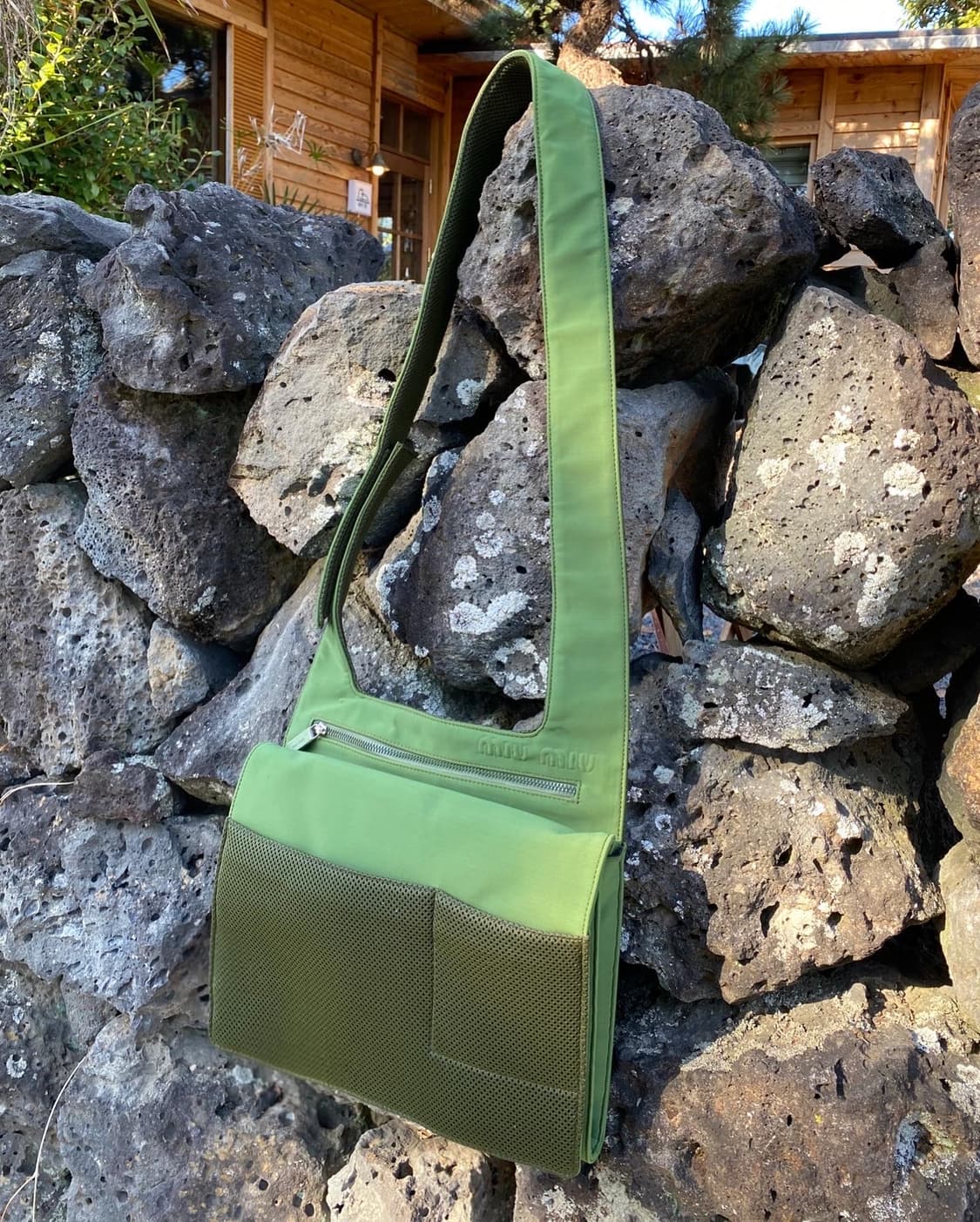 ☆良品・保存袋付☆miu miu archive 90’s マルチポケットバッグ Miu Miu 1990's Archive Leather Tote Bag Black – Amber Handbags