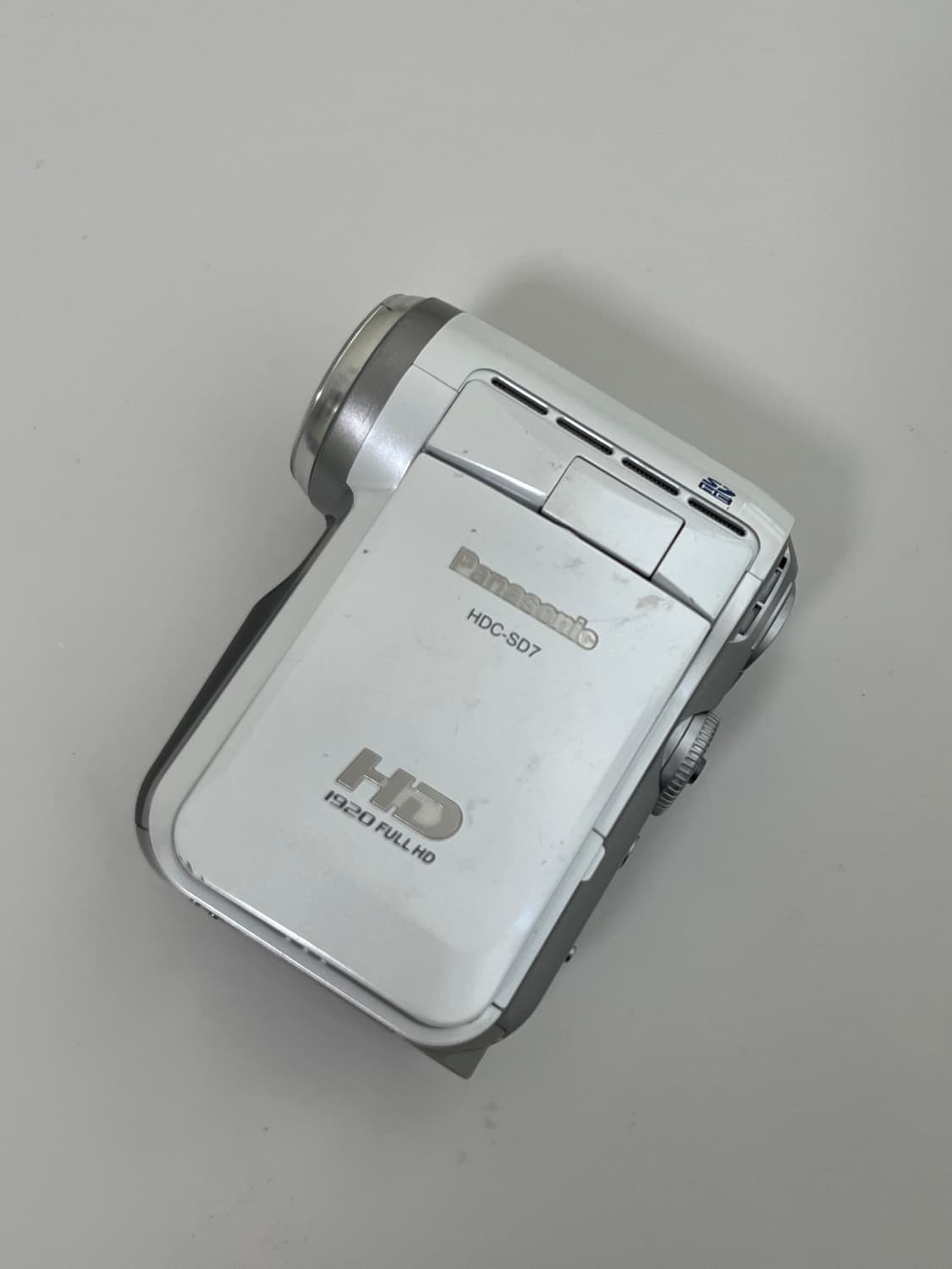 panasonic HDC-sd7 white