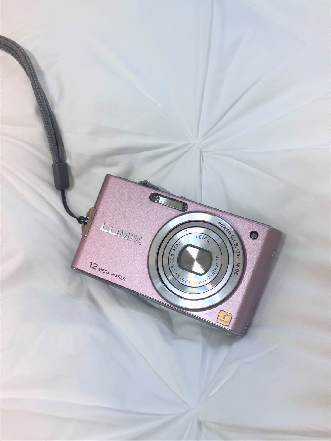 美品 Panasonic LUMIX DMC-FX60 ワインレッド 動作OK 概要 デジタル