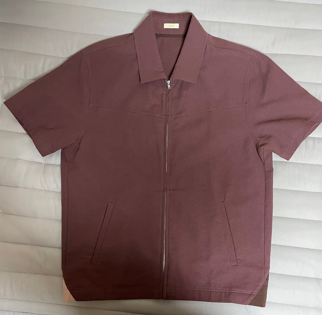 i*u様 XLIM / EP.2 01 shirt Ep. 2 01 Longsleeve T-Shirt in Beige – SVRN