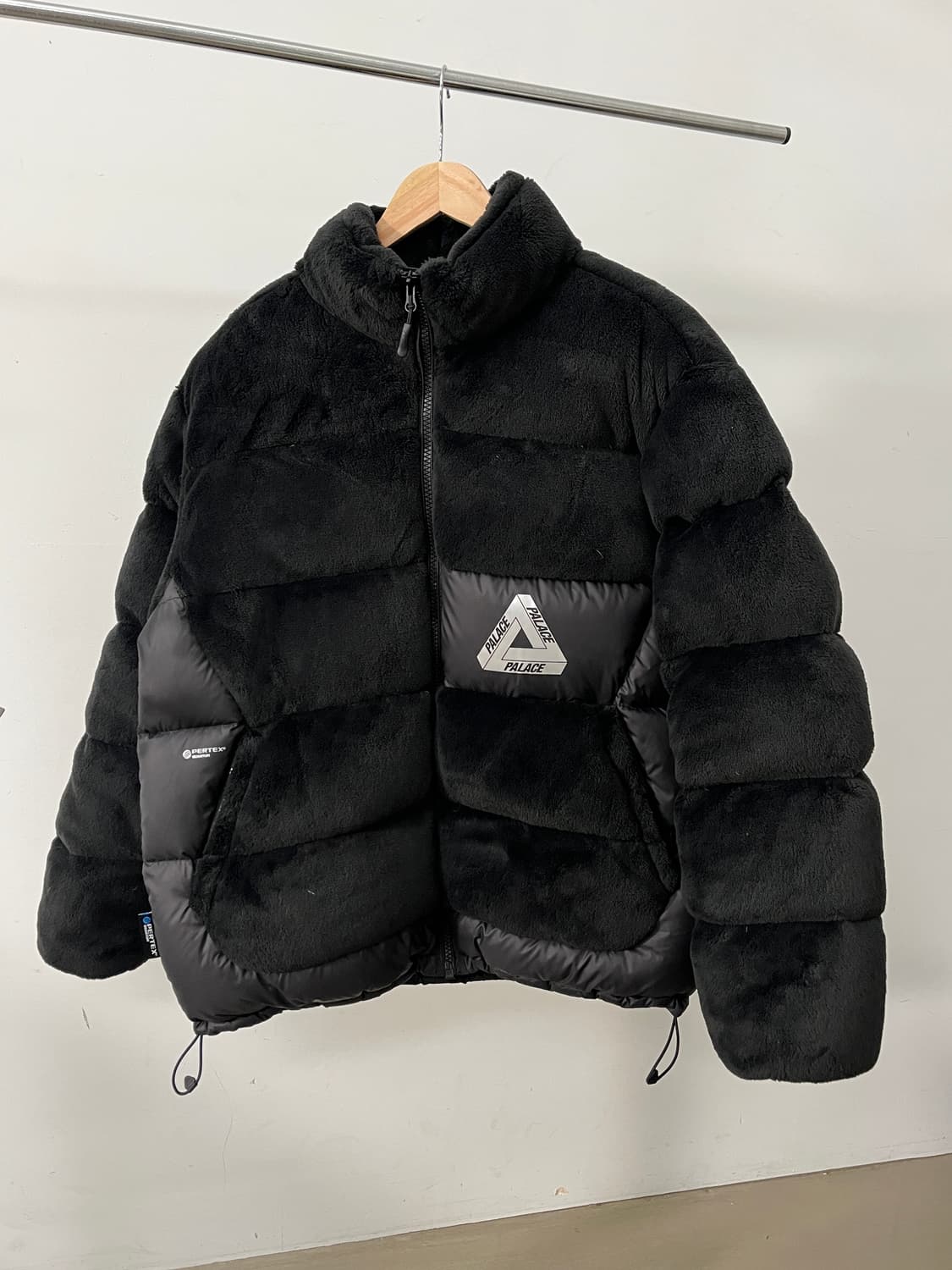 PALACE POLARTEC HIGH LOFT PUFFA ダウン PALACE POLARTEC HIGH LOFT PUFFA ダウン