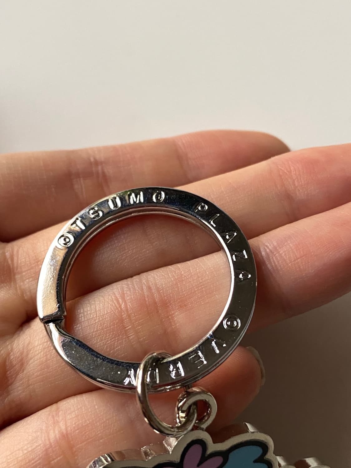 ミュージシャン VEDY OTSUMO PLAZA Exclusive Key Charm Girls Don't Cry 新品 オツモ プラザ OTSUMO PLAZA KEY CHARM