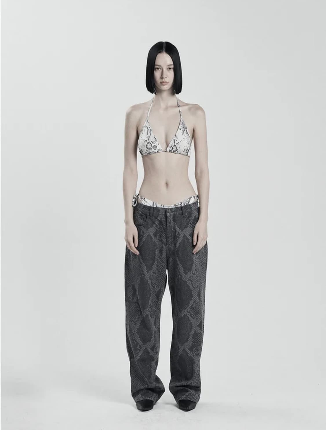 【ODOR】Kay python pants MUSINSA | ODOR Kay python pants
