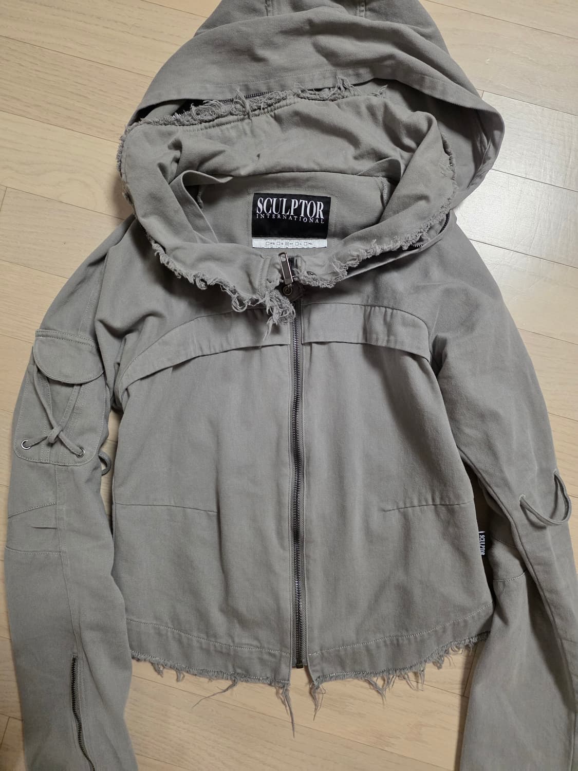 Sculptor Low Edge Cotton Jacket Gray | 후루츠패밀리