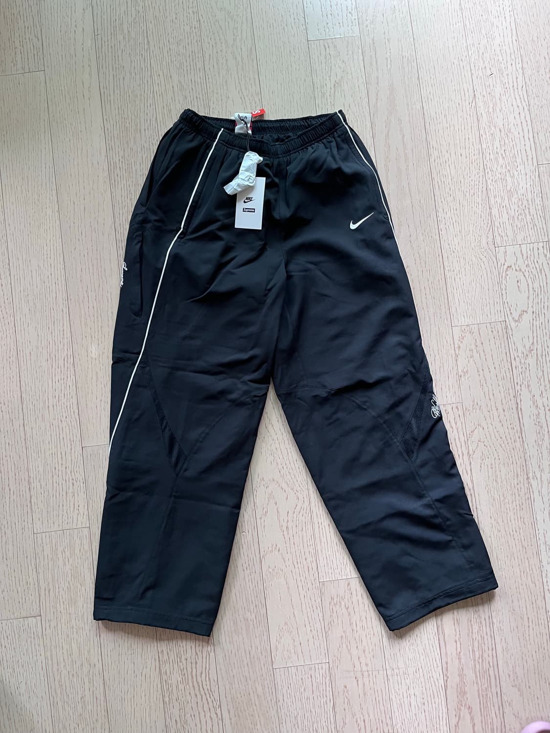 Supreme NIKE track pants BLACK XL Supreme x Nike Track Pant Black