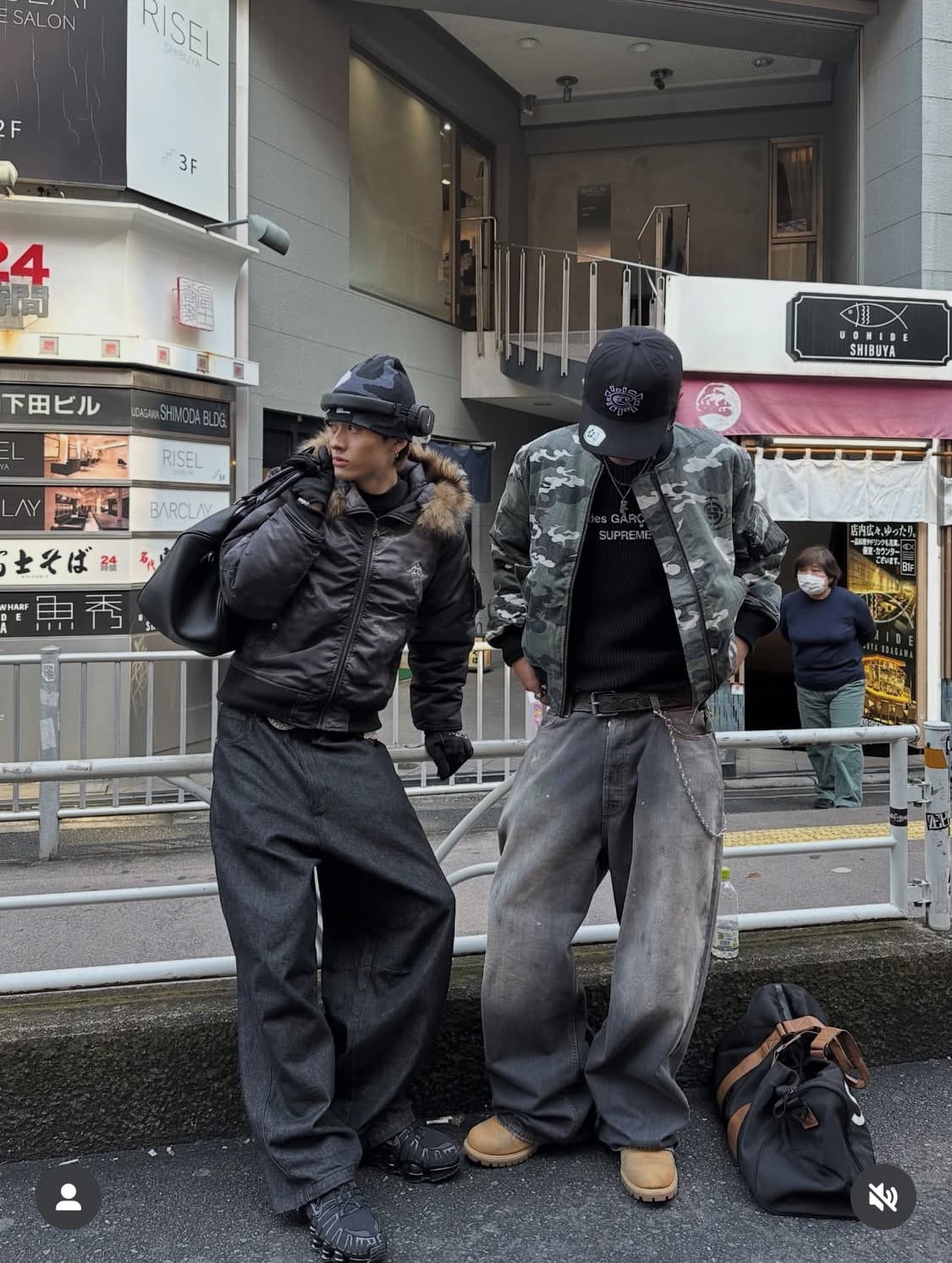 NOREMID RIGIT SUPER BAGGY DENIM – BLACK | 후루츠패밀리