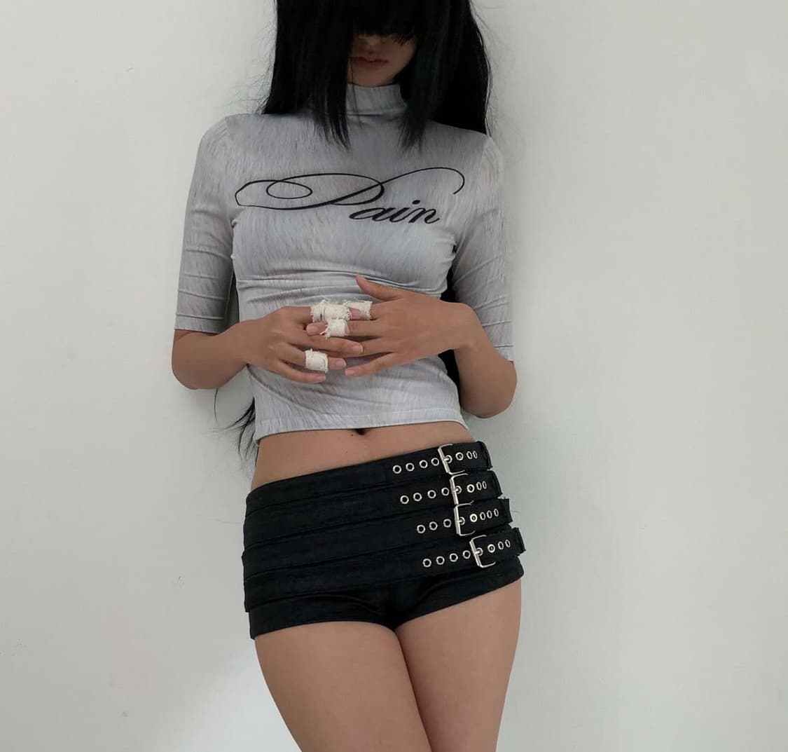 bonnae pain mock neck top (ivory) | 후루츠패밀리