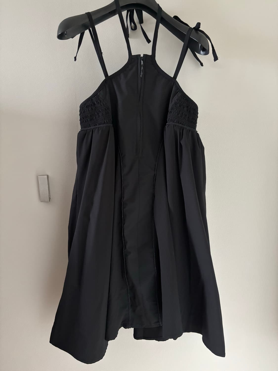 Ulika Sanctus smoking dress | 후루츠패밀리