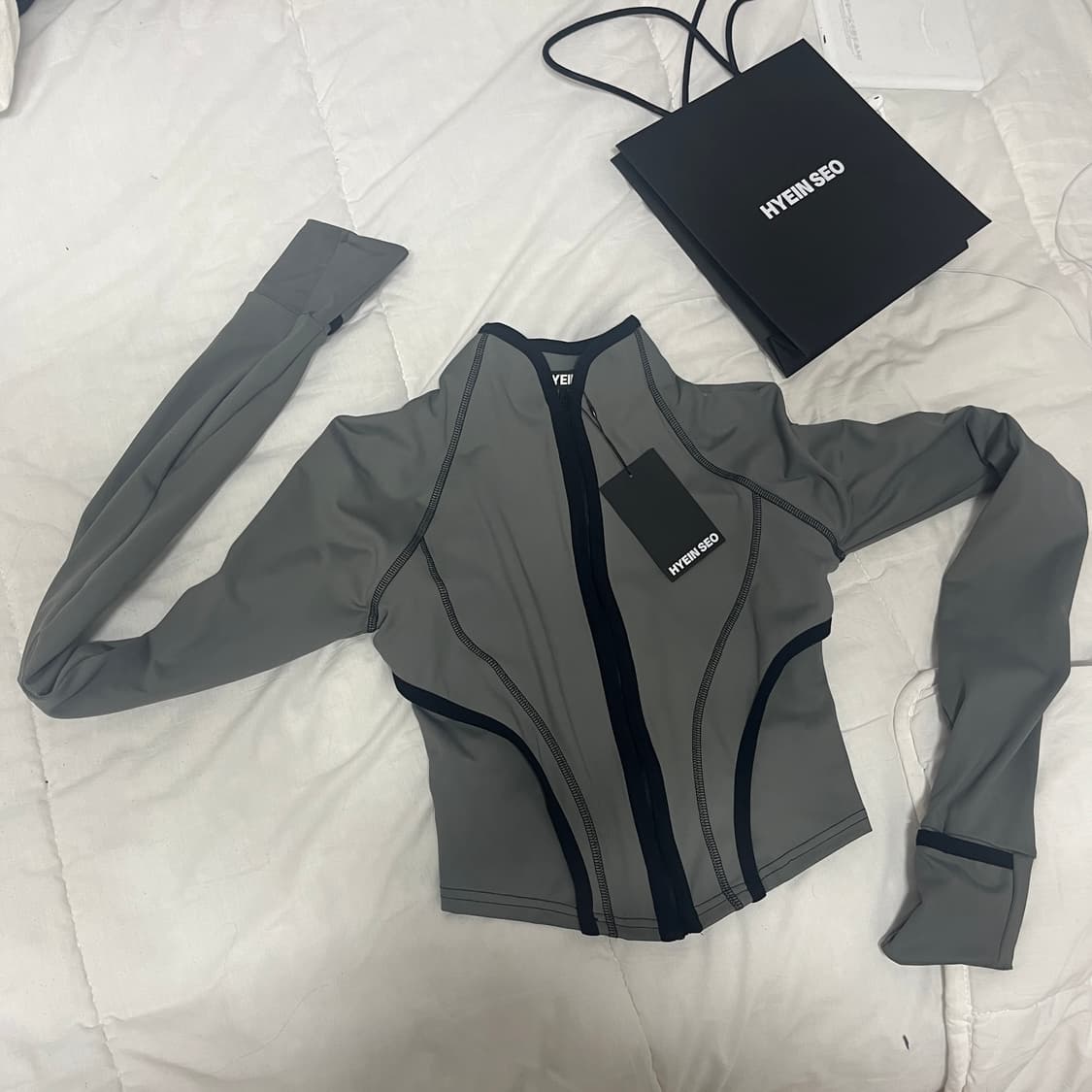定価3.7万 HYEIN SEO LONG SLEEVE WITH CORSET