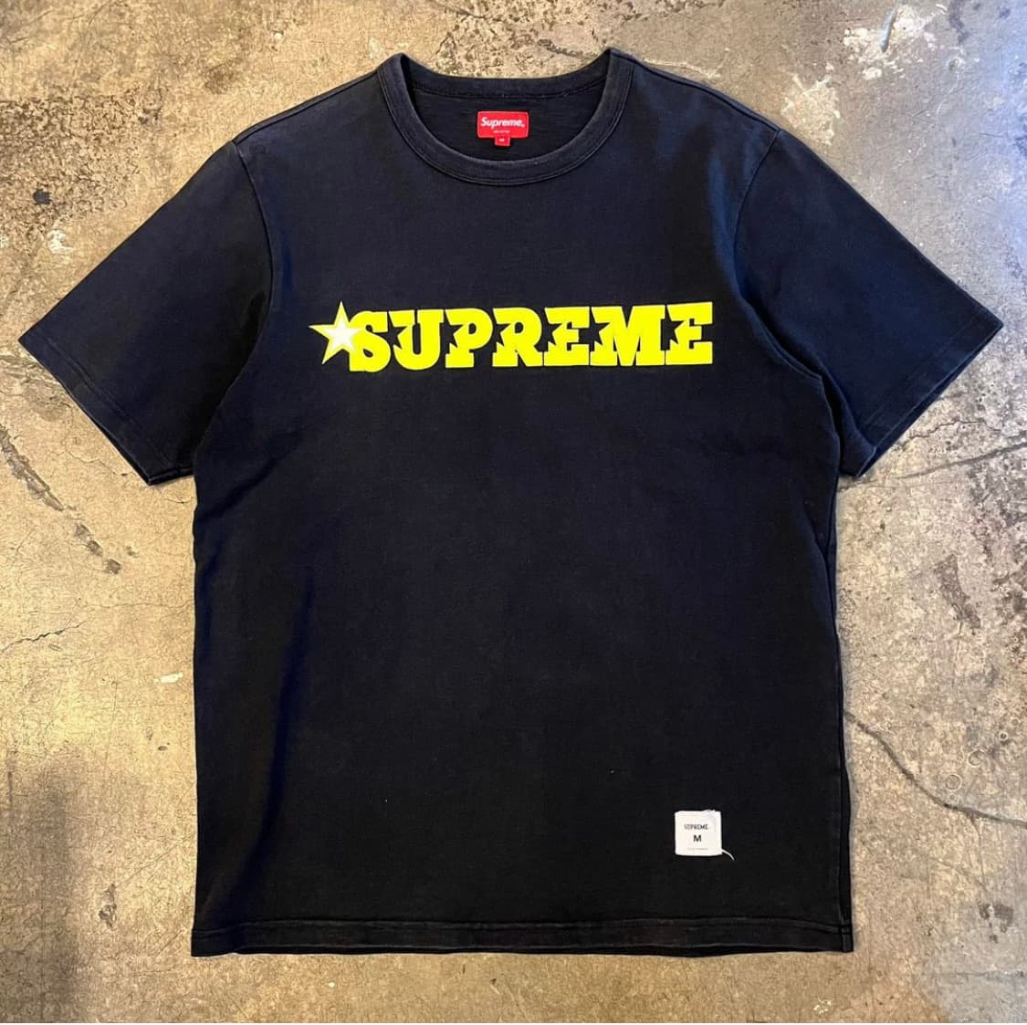 Supreme Star Logo S/S Top Tee 黒