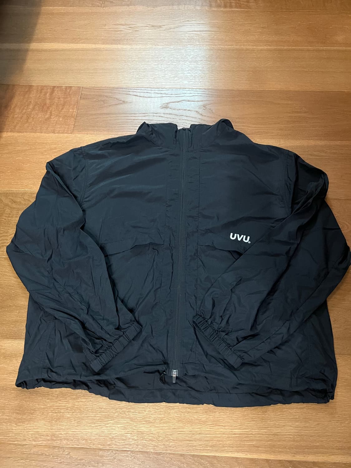 UVU Ultralight Windbreaker Black | 후루츠패밀리