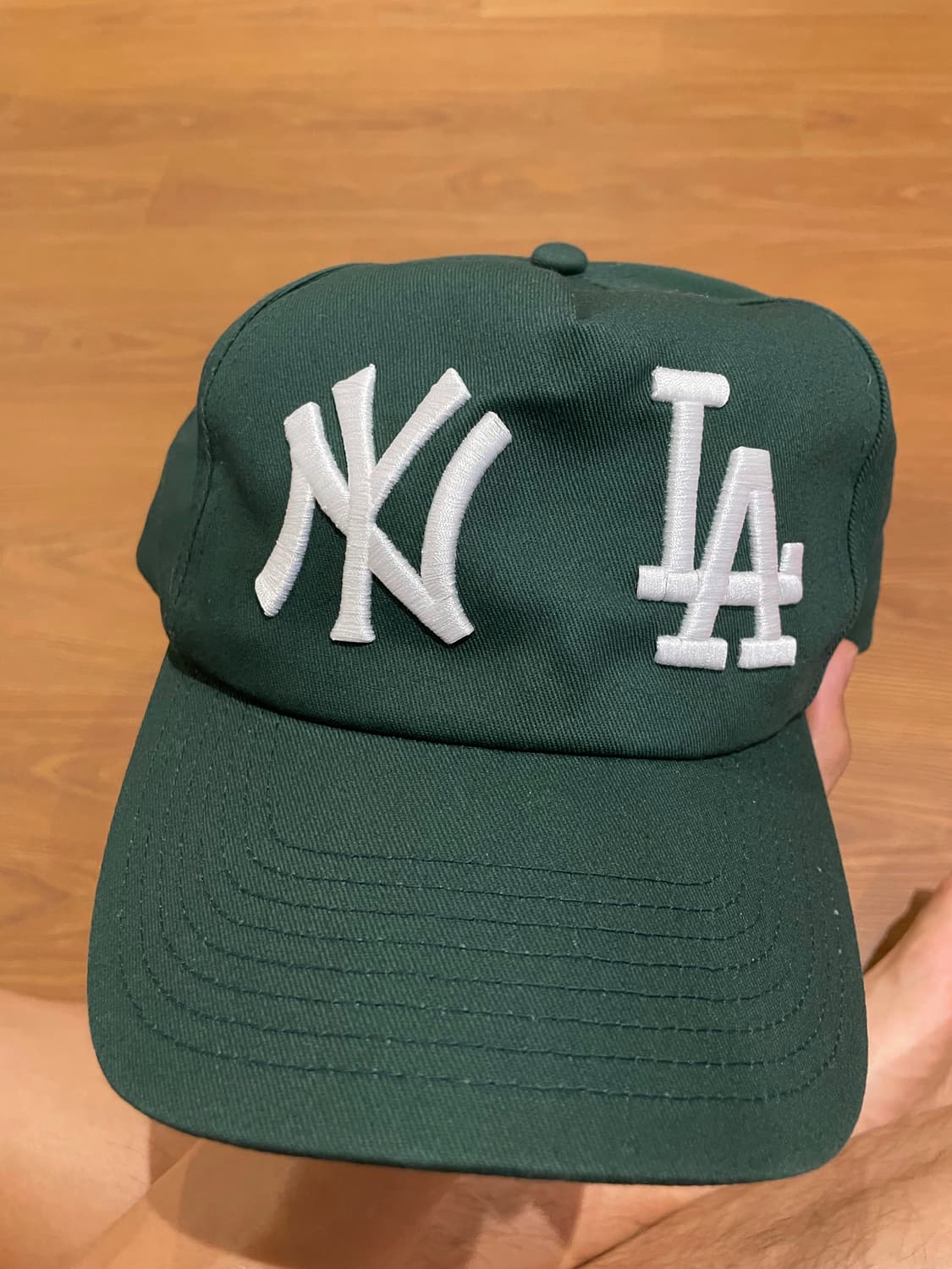 Holiday NY LA キャップ PULP/417EDIFICE 帽子 キャップ 「HOLIDAY / ホリデー」NYxLA CAP