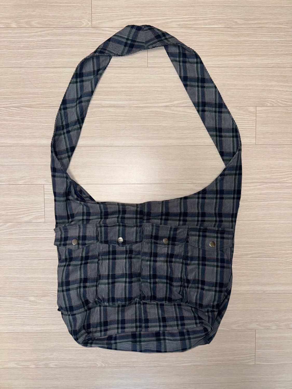Jaded London Highland Sling Bag(제이디드 런던) | 후루츠패밀리