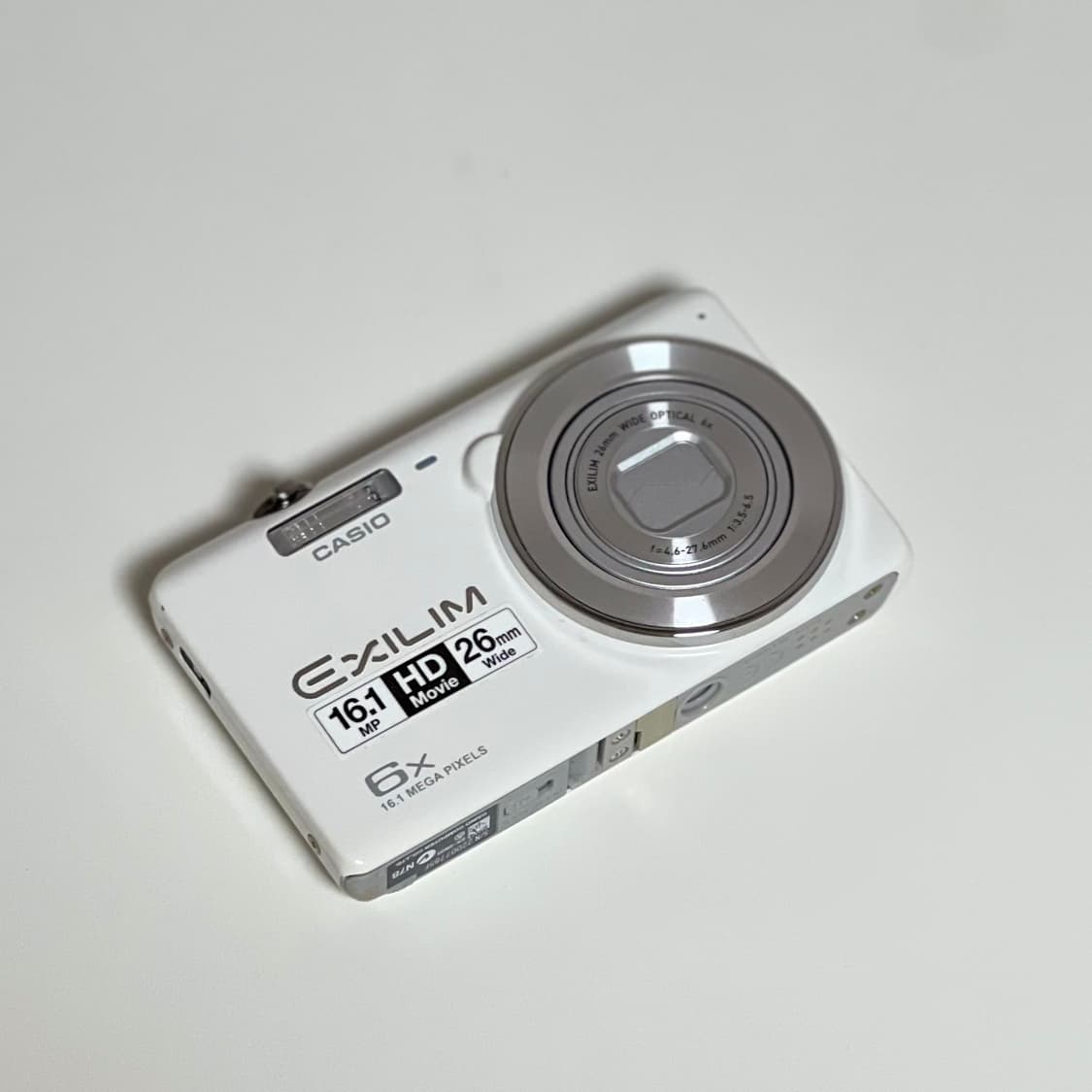 未使用級 CASIO EXILIM EX-ZS20 カシオ EXILIM EX-ZS20 オークション