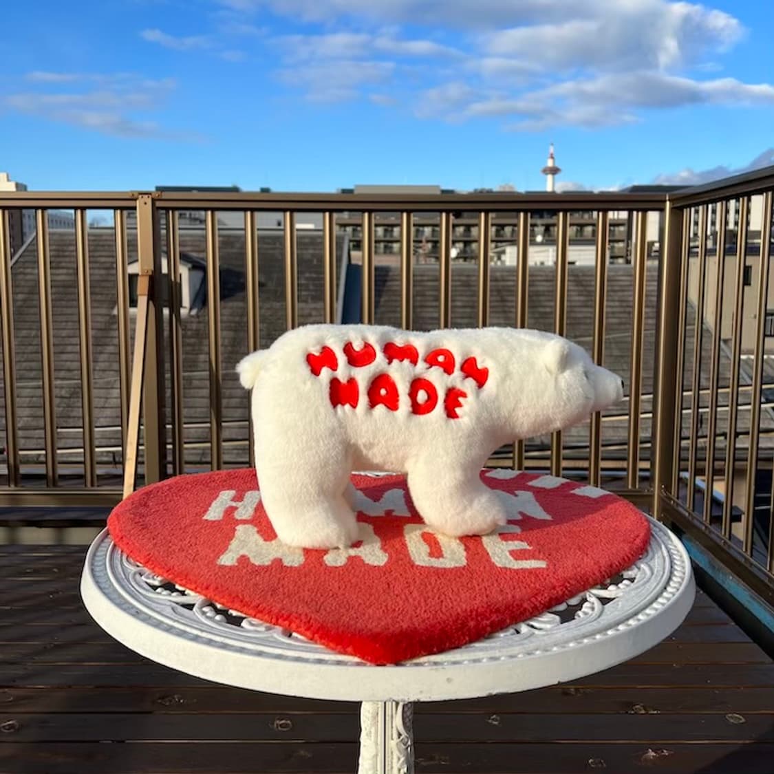 Human made polar bear | 후루츠패밀리