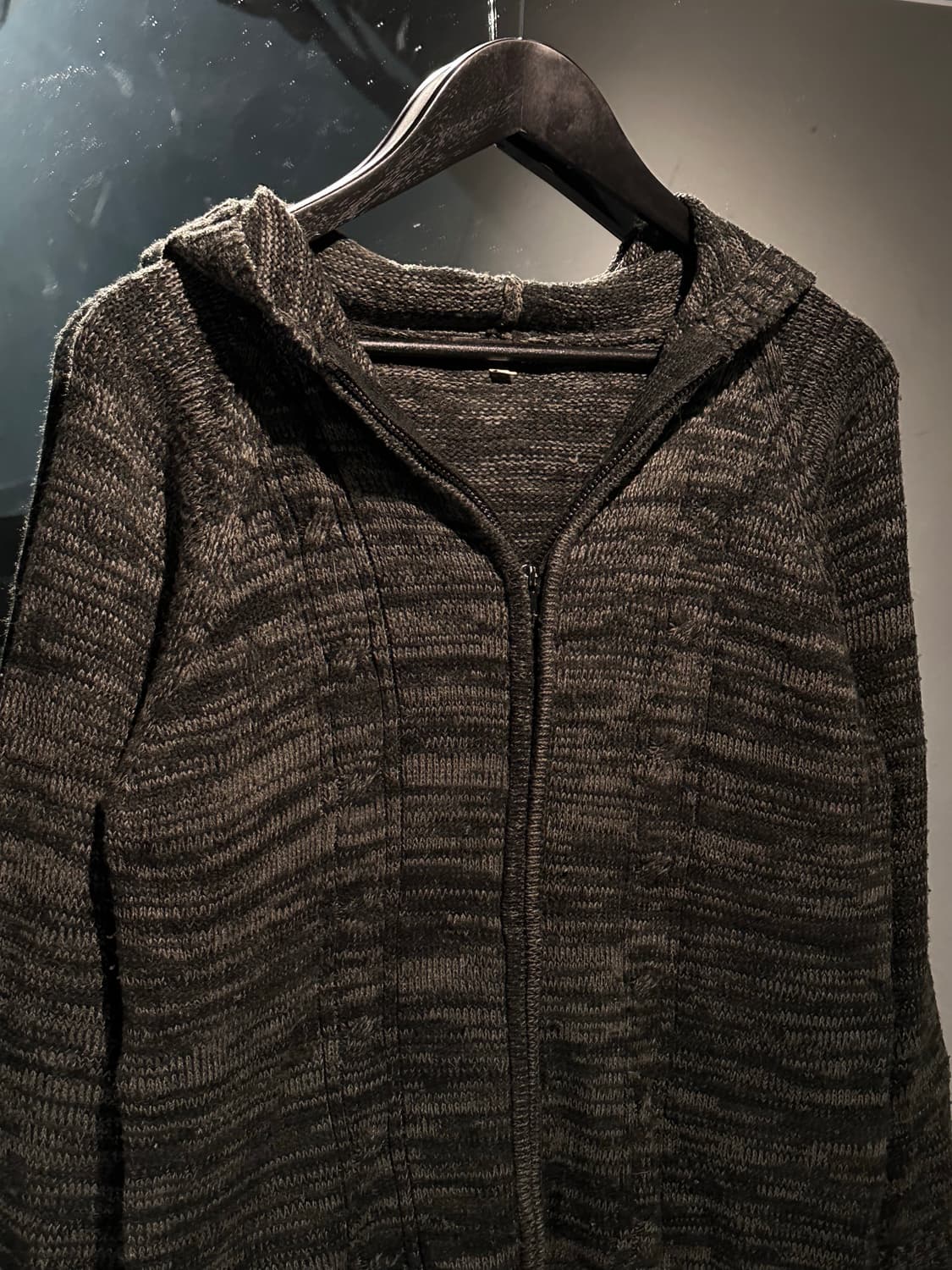 bokashi knit hood zip-up | 후루츠패밀리