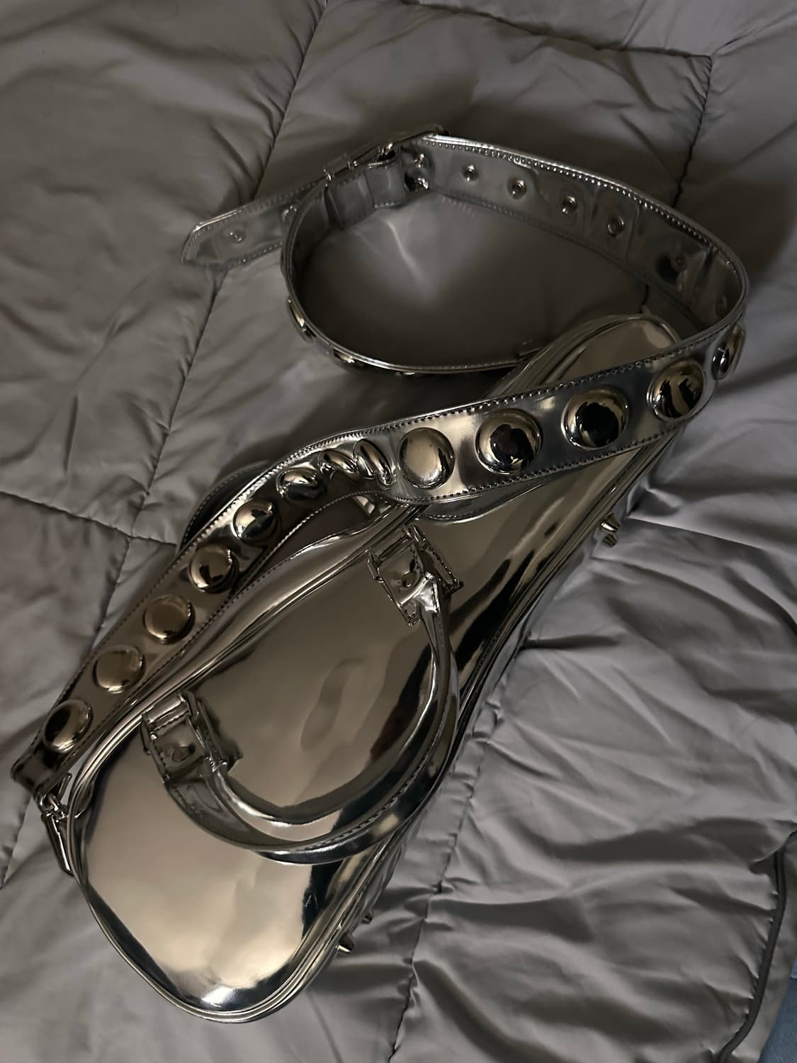 vaquera stud silver violin bag | 후루츠패밀리