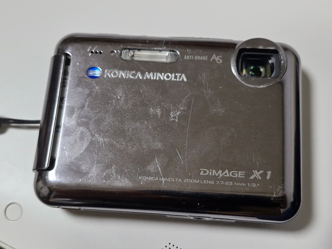 動作確認済み KONICA MINOLTA DiMAGE X1 レッド KONICA MINOLTA DiMAGE