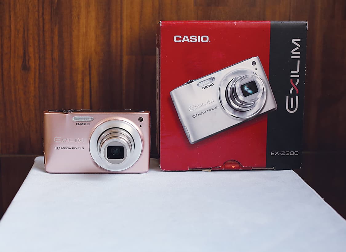 CASIO EX-Z300 コンパクトデジタルカメラ　箱、付属品有り CASIO EX-Z300 コンパクトデジタルカメラ 箱、付属品KAI. Amazon