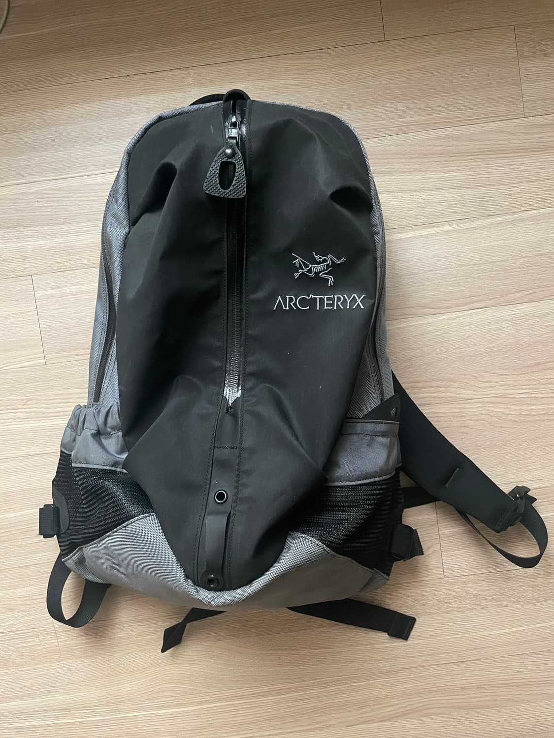 ARC’TERYX × BEAMS ARRO ReBIRD Waistpack Beams Arro Rebird Waistpack Bag – Trichome Seattle