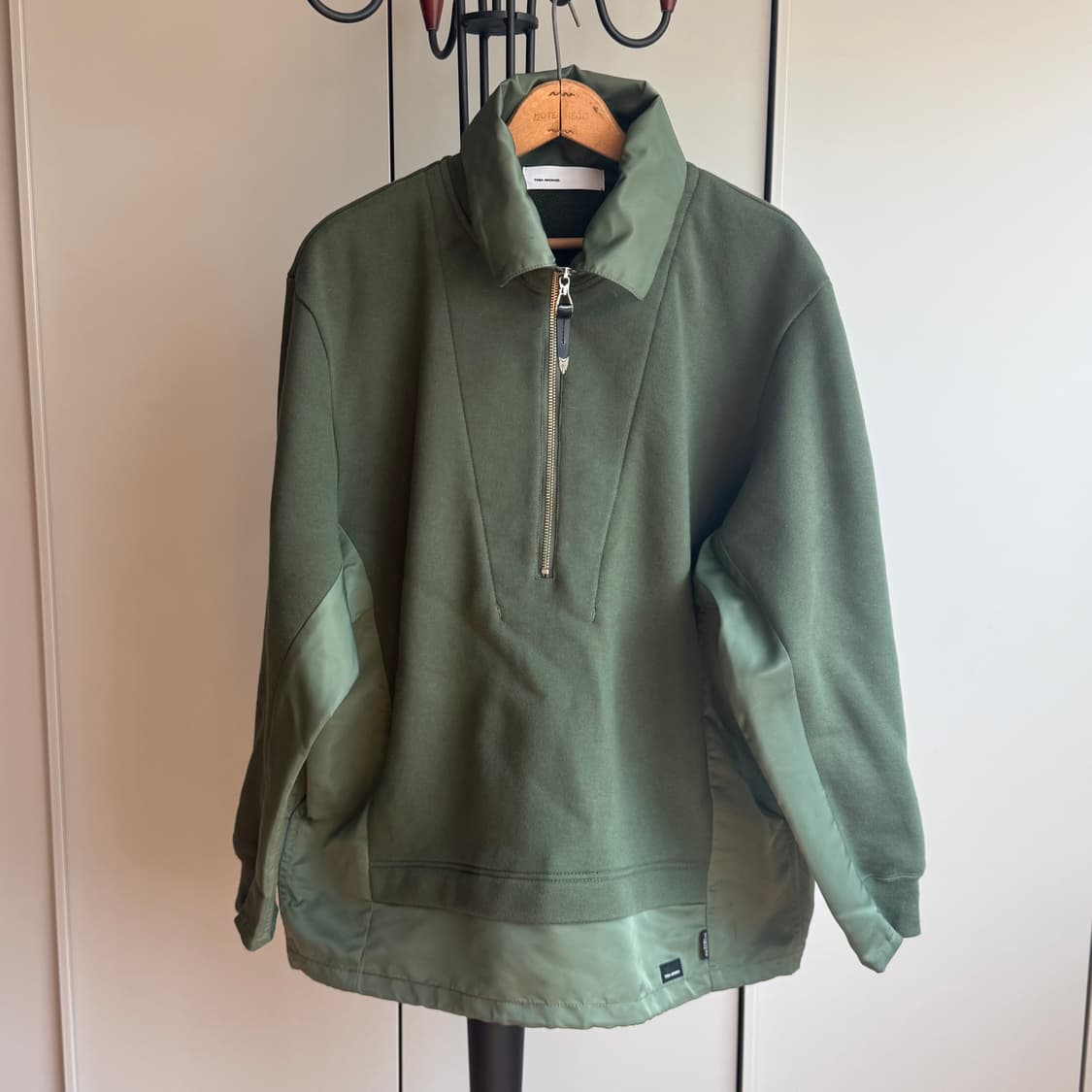 M] Toga x Porter Half zip sweatshirt | 후루츠패밀리