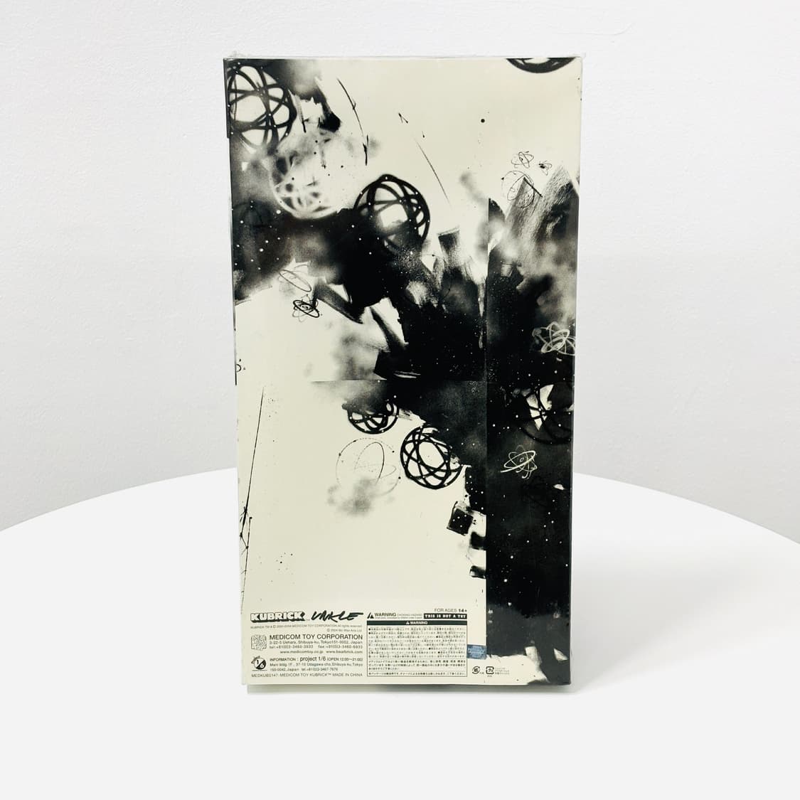 入手困難 UNKLE x FUTURA KUBRICK 400% メディコムトイ UNKLE x FUTURA