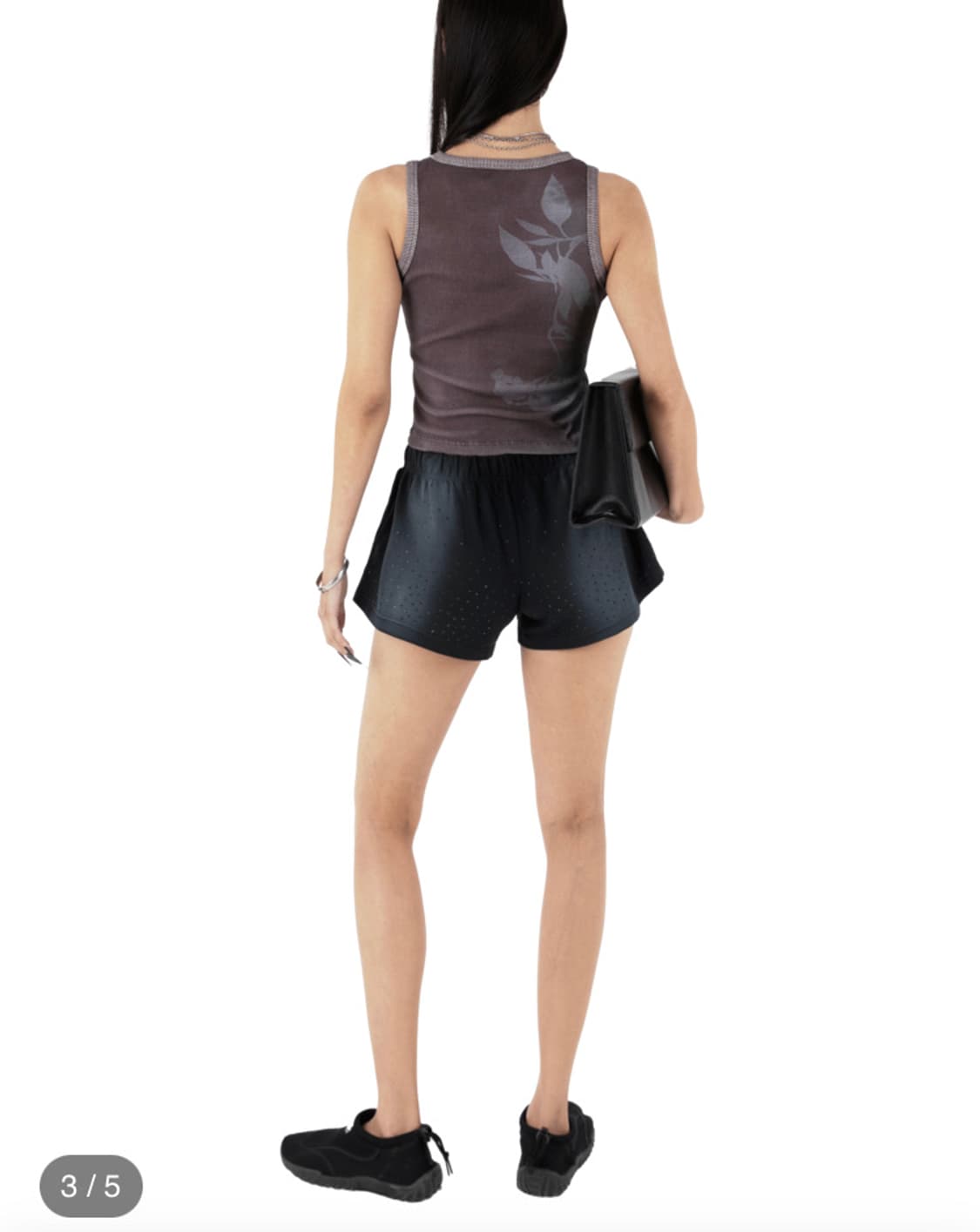 604service WOLF SLEEVELESS TOP | 후루츠패밀리