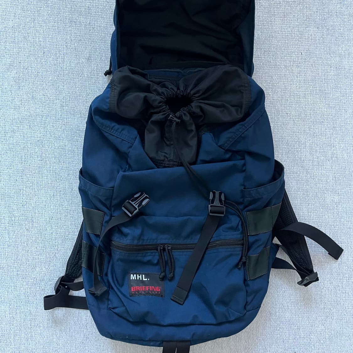 MHL×BRIEFING バックパック BRIEFING（ブリーフィング）の「MHL BRIEFING（バックパック