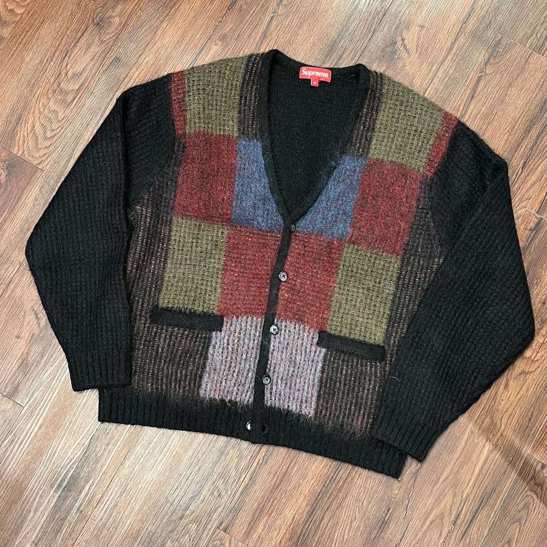 supreme Brushed Grid Cardigan カーディガン　L Supreme Brushed Grid Cardigan (SS22) - $198