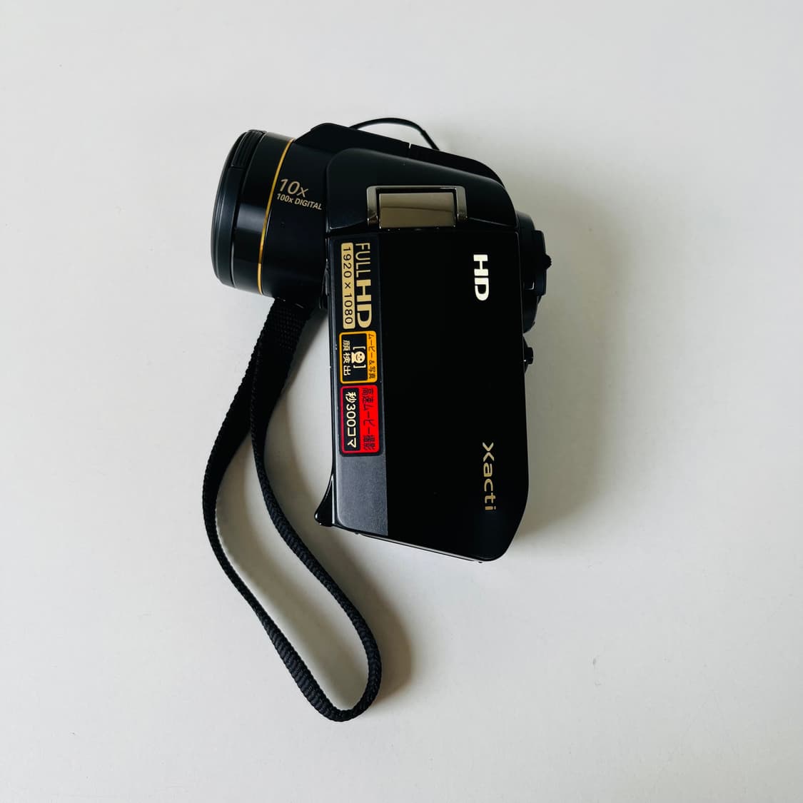 サンヨーxacti DMX-HD1010 サンヨー Xacti フルHD デジタルムービー