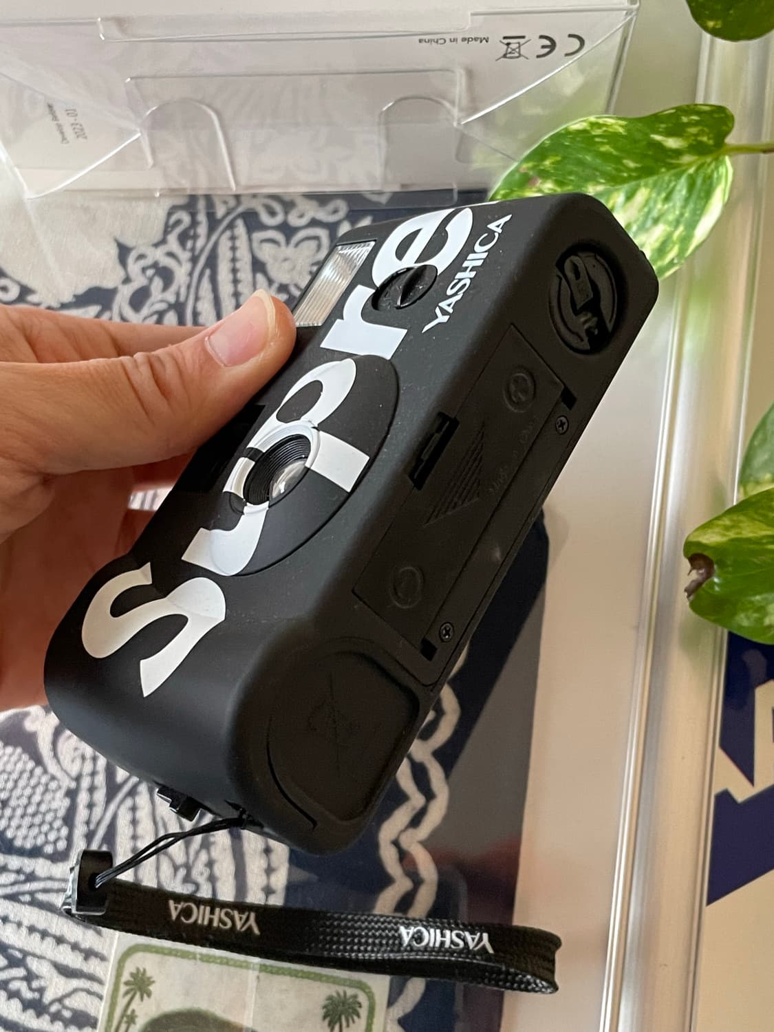 購入 supreme yashica トイカメラ MF-1 YASHICA MF-1 Supreme トイ