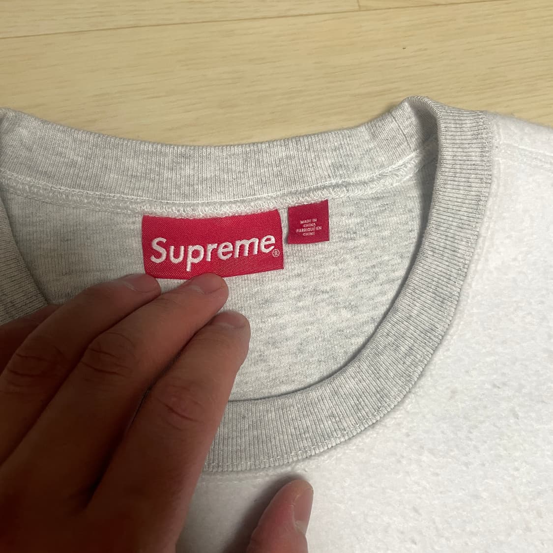 『即完売品』　シュプリーム Inside Out Crewneck グレー　M 中古・古着通販】SUPREME (シュプリーム) INSIDE OUT CREWNECK