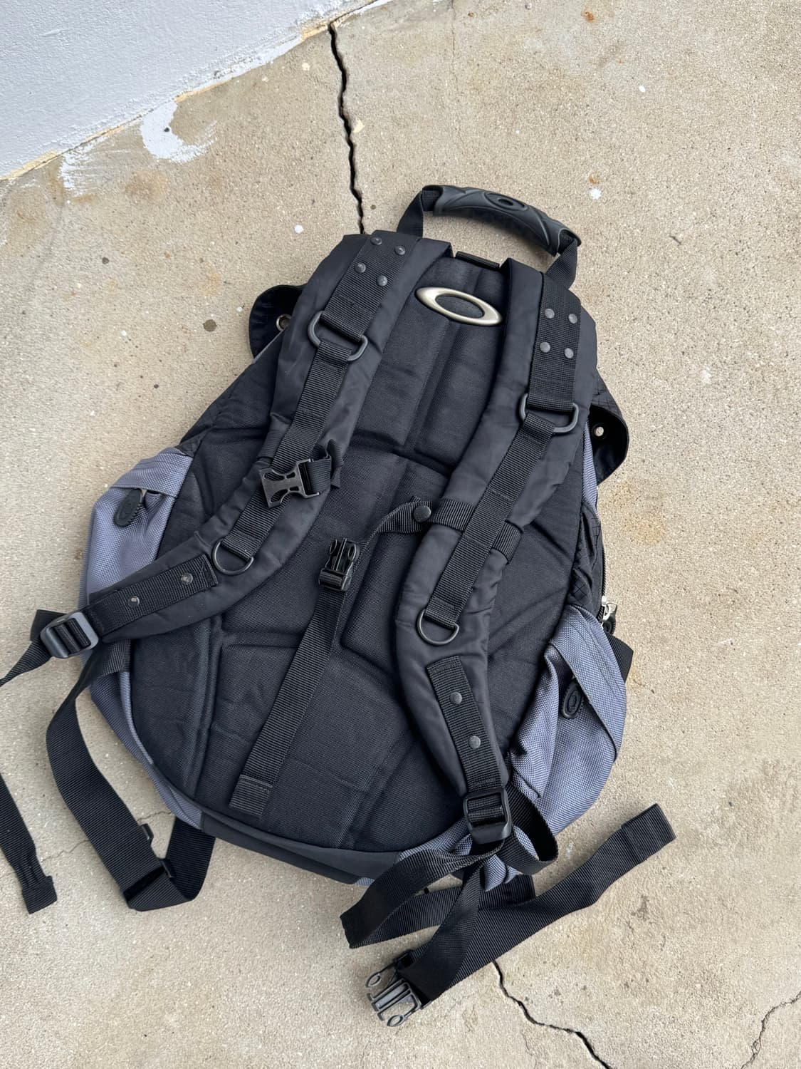 Oakley icon backpack Oakley Oakley Icon Rc Backpack - Coyote